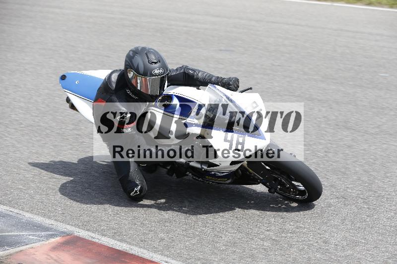 /Archiv-2024/29 12.06.2024 MOTO.CH Track Day ADR/Gruppe gelb/48